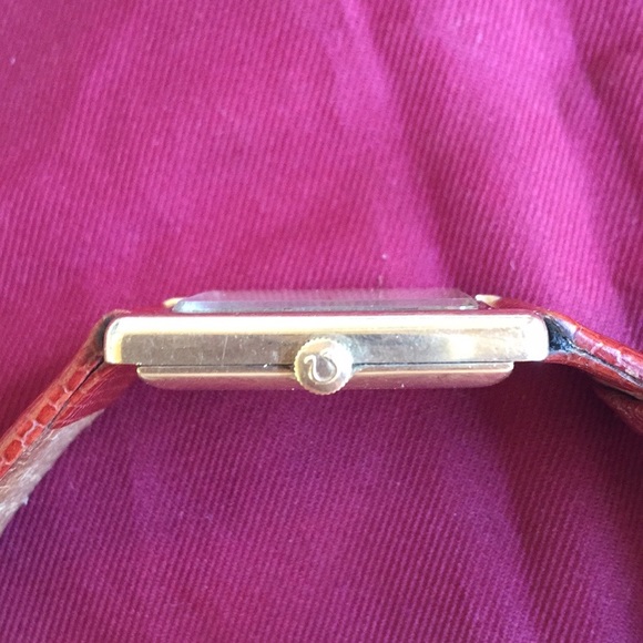 VTG  WORKING 10k g f B&A Omega wind and go watch - Picture 3 of 8